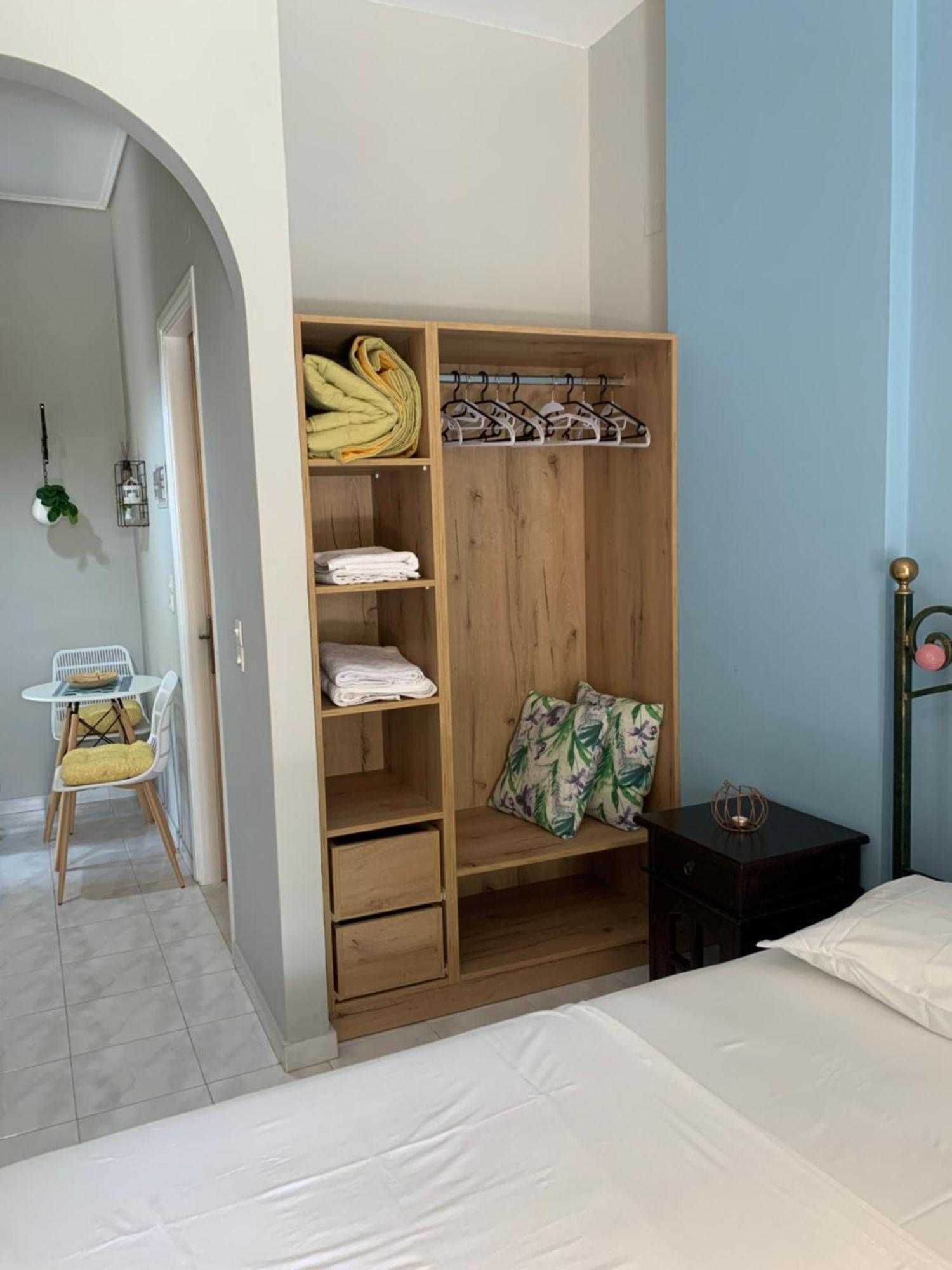Katerinas Inn Apartments Керион Экстерьер фото